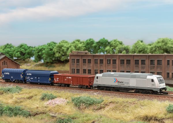 Startpackung "moderner Güterverkehr" mit Diesellok Baureihe 285