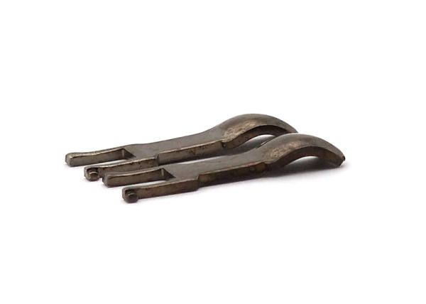 Center Pickup Shoe 2 pcs