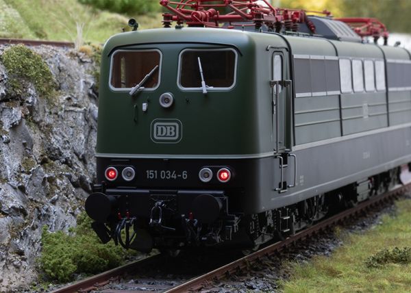 Class 151 Electric Locomotive