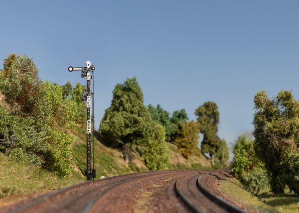 Hauptsignal mit Gittermast (Hp 0 / Hp 1 / Hp 2)