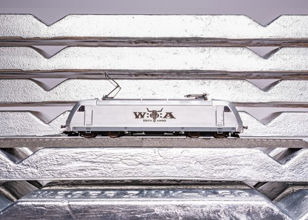 Class 101 Electric Locomotive Raw Metal Edition