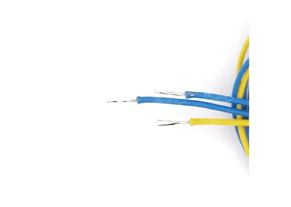 Stecker mit Kabel